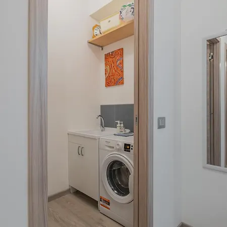 Apartamento -10min Metro- Jonio Style